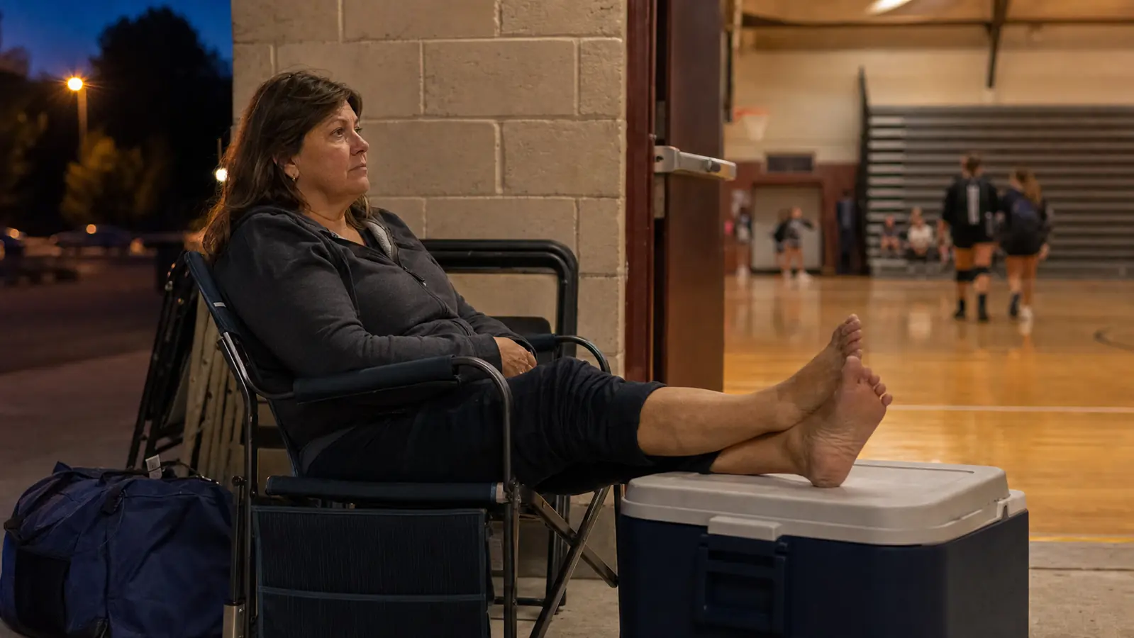 How to Cool Down Sore Feet and a Stiff Hip After a Long Tournament Day